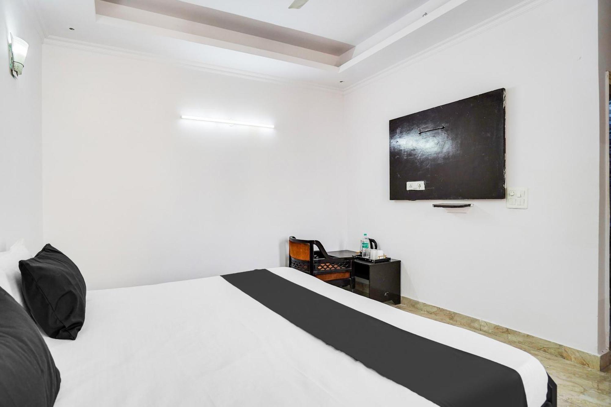 Hotel O Noida Stay Extérieur photo